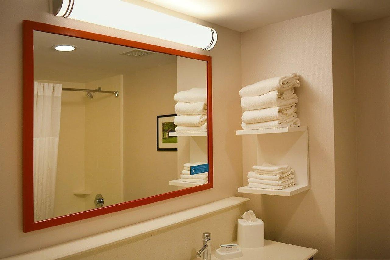 Hampton Inn & Suites Philadelphia/Media Zewnętrze zdjęcie